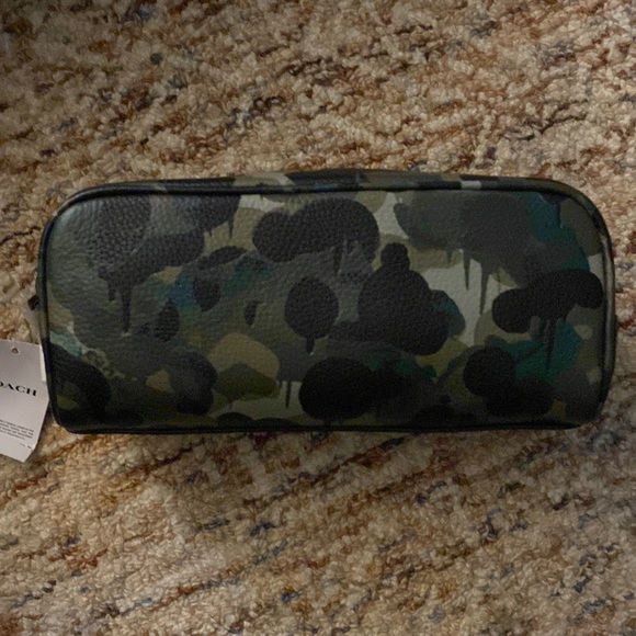 NWT! Coach 4 piece, XXL, Olive Green and camouflage  tote set UNISEX - Picture 9 of 13